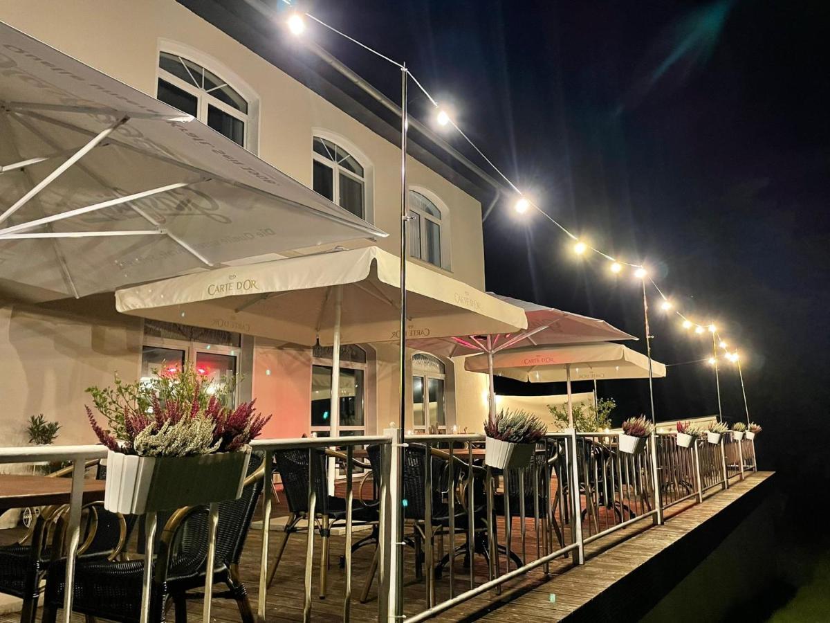 Hotel & Restaurant Haus Am See Locknitz Exterior foto