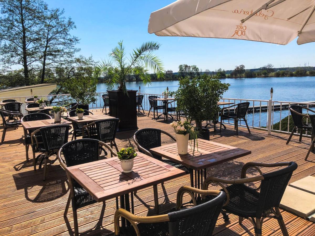 Hotel & Restaurant Haus Am See Locknitz Exterior foto